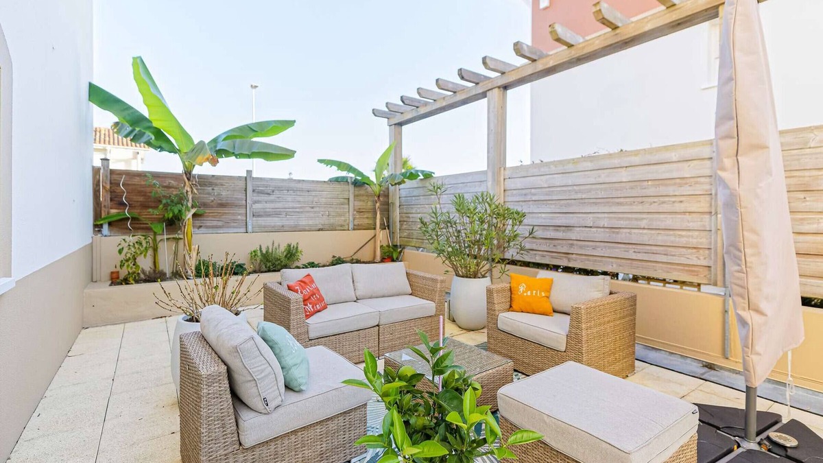 Bayonne Apartment | Spacious apartment with jacuzzi and large terrace in Bayonne