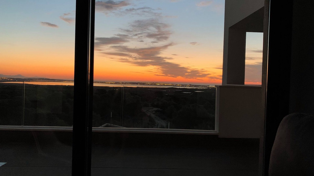 San Miguel de Salinas Apartment | Spacious apartment with magnificent views of Lac Rose and the Mediterranean Sea