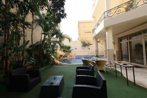 The 5th Settlement Apartment | Spacious Apartment With Private Pool & Garden