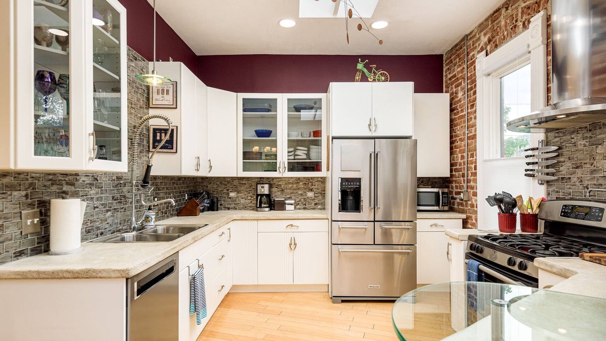 Curtis Park House | Spacious Artist’s House in the middle of Denver