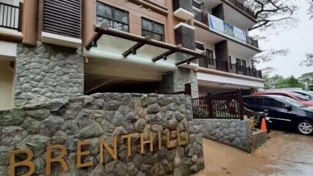 Baguio Condo | Spacious Brenthill Condominium in the heart of Baguio City