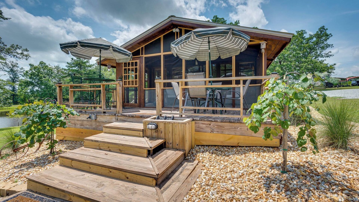 Mauk Cabin | Spacious Buena Vista Cabin w/Lake Views & Deck