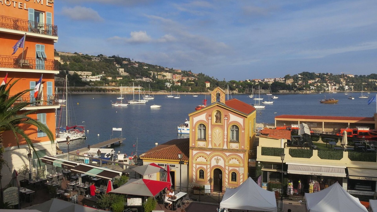 Villefranche-sur-Mer Apartment | Spacious, Charming Apartment In Prime Villefranche Location