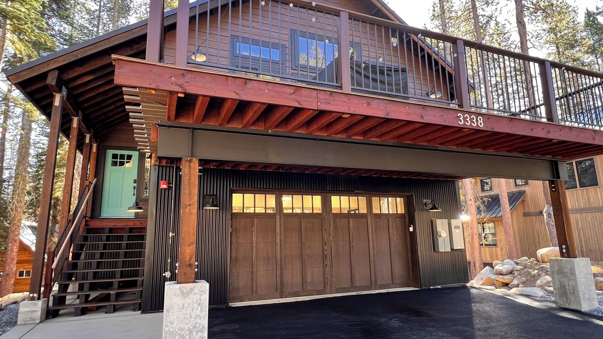 Serene Lakes House | Spacious Cabin near Sugar Ski Resort