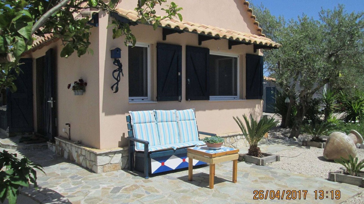 Messini House | Spacious chalet on a plot of 4000m2 with fruit trees near the beach in Messinia