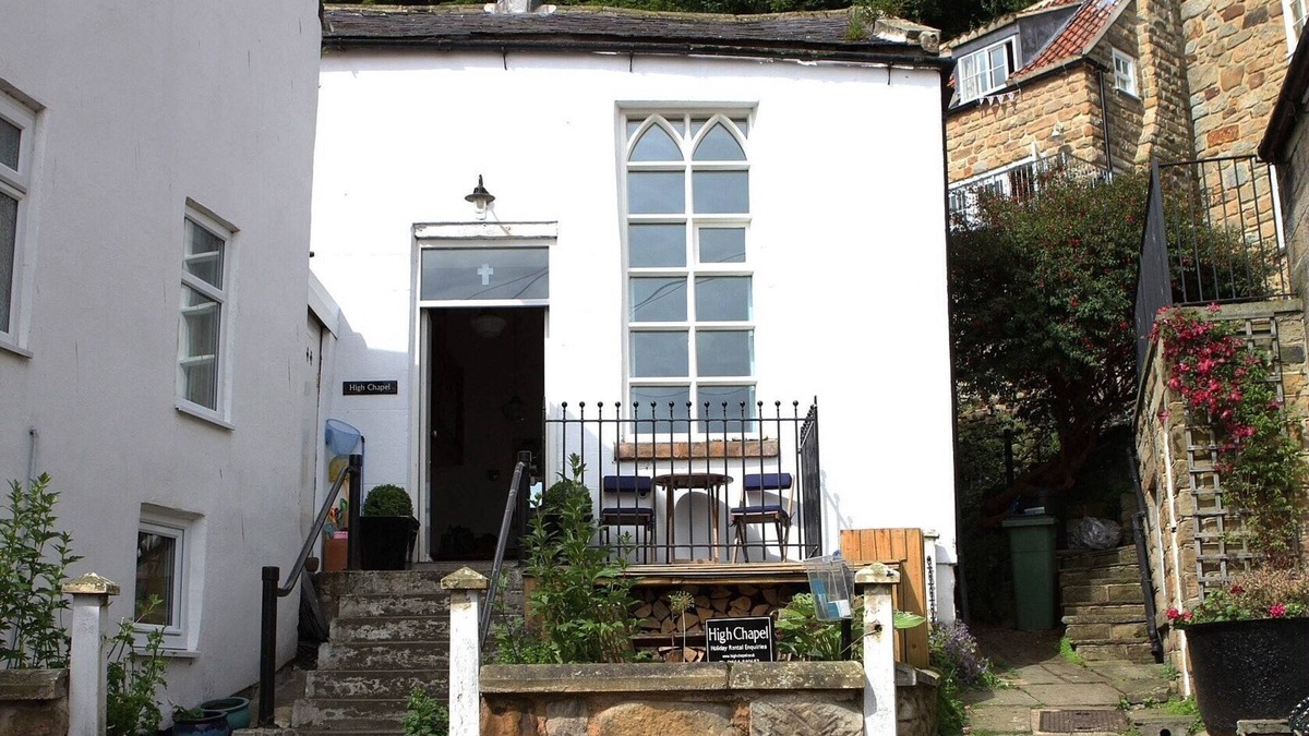 Runswick Bay Cottage | Spacious Chapel Conversion With Sea Views In A Traffic Free Environment