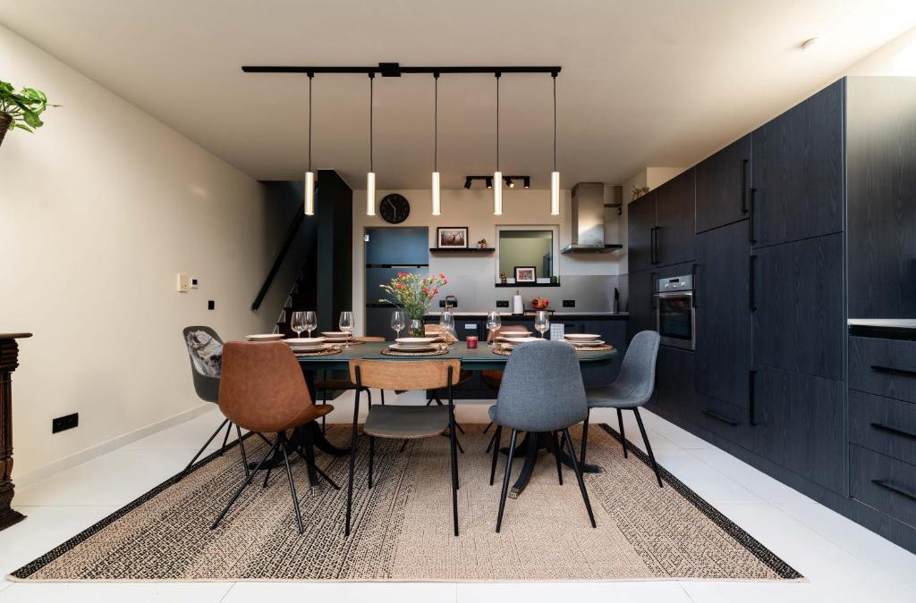 Kortrijk House | Spacious & Chic House in Center