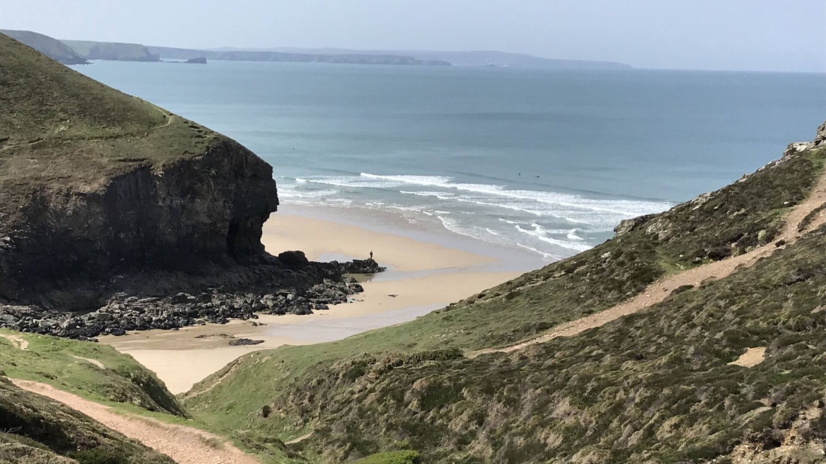Porthtowan House | Spacious coastal village home with great views, garden and terrace