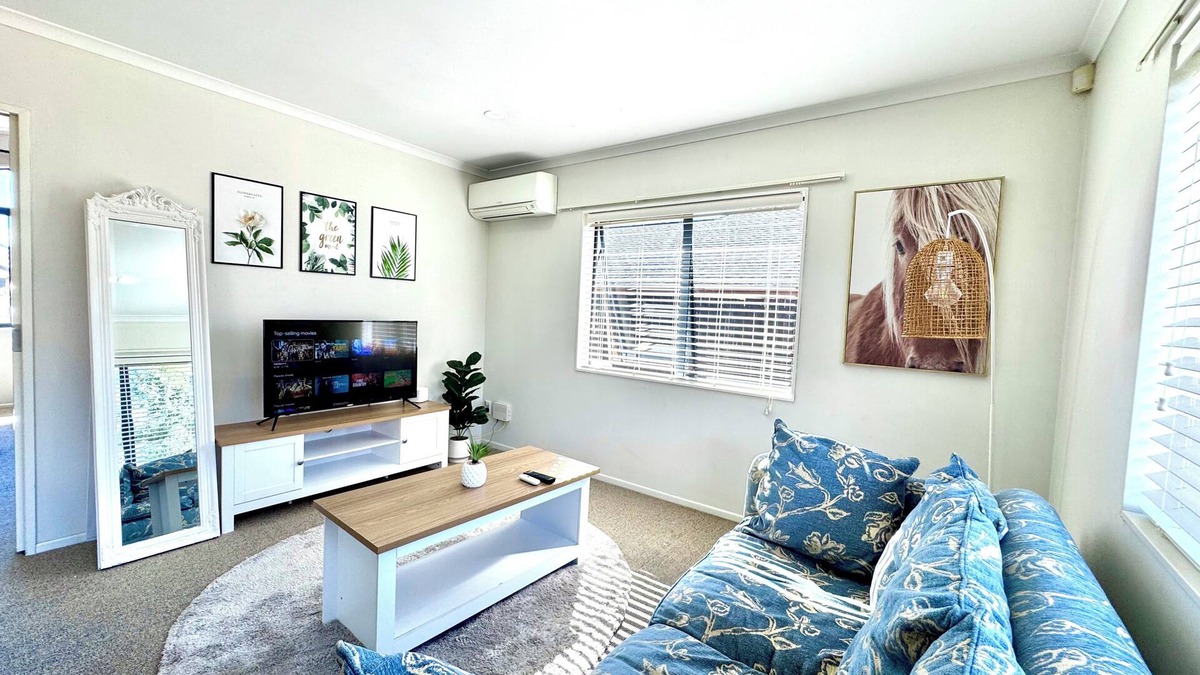 Hamilton House | Spacious Comfty 4 BDMs in Rototuna