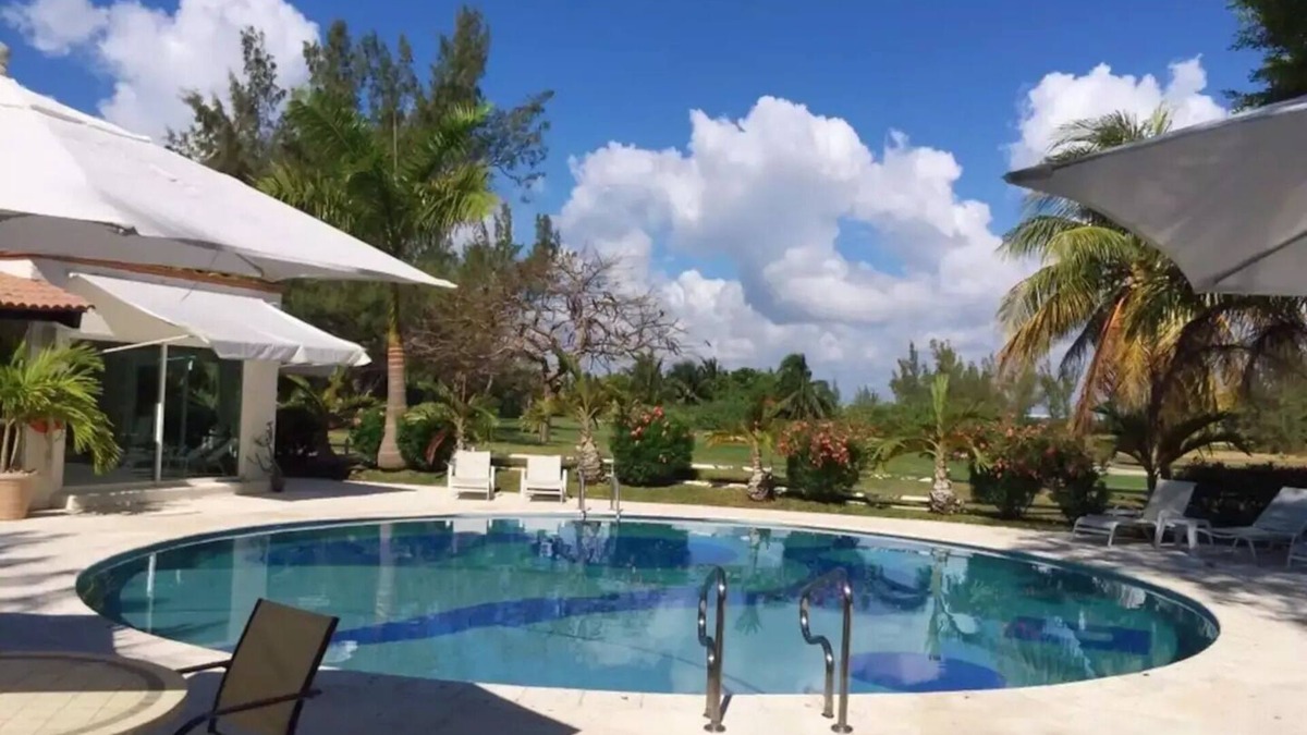 Zona Hotelera Apartment | Spacious & cosy 3 bedroom apartment in Cancun.