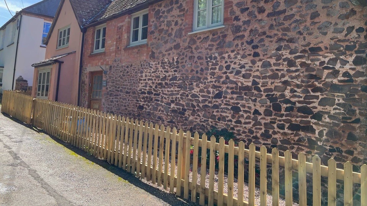 Holford House | Spacious Cottage in Heart of Quantock Hills