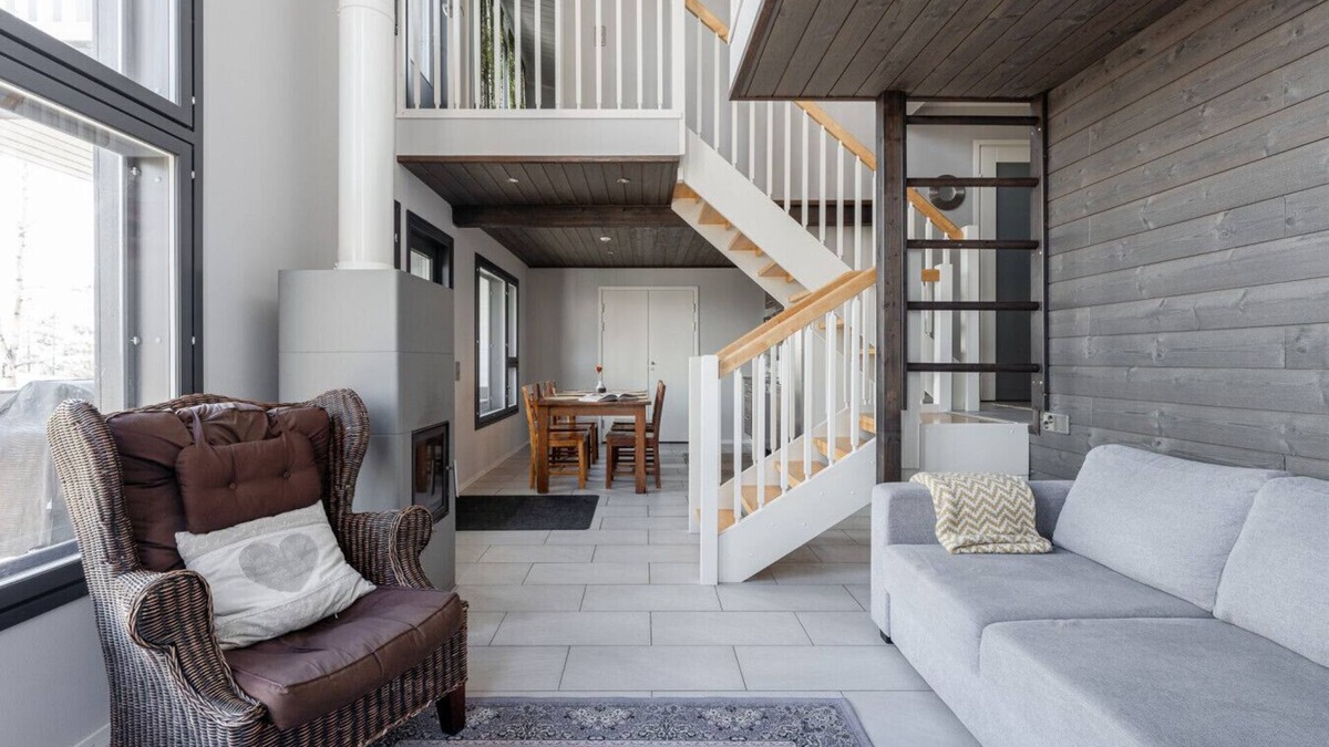 Muurame House | Spacious & Cozy 2BR Cabin at Riihivuori Peak next to Ski Slopes