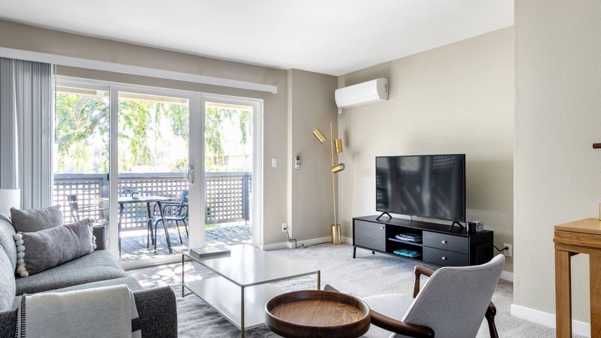 Cupertino Apartment | Spacious Cupertino 2BR w/Pool, BBQ, Gym, near Shopping, by Blueground