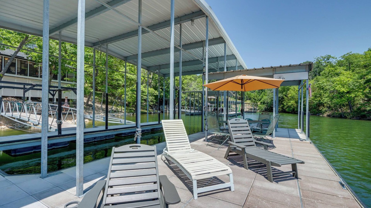 Osage Beach House | Spacious Decks & Dock: Margaritaville Home!