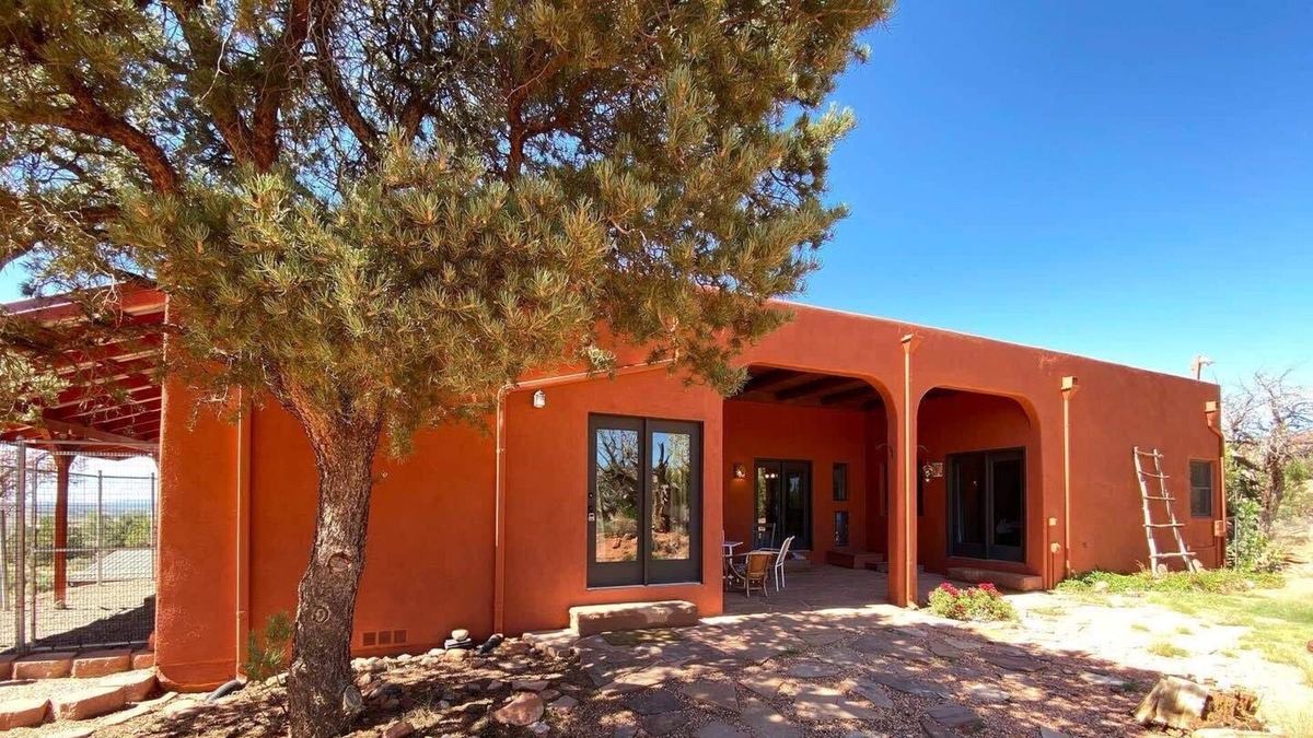 Kanab House | Spacious Desert Oasis, Dark Skies, Pet Friendly!