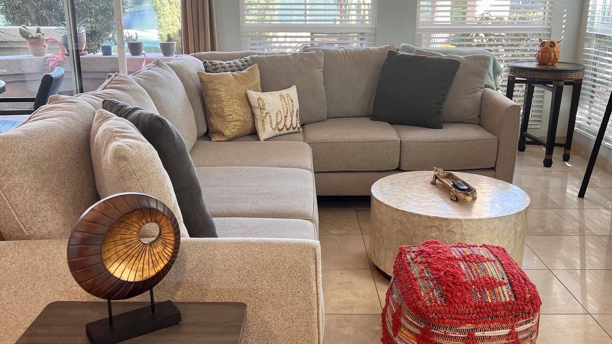 Central Scottsdale Condo | Spacious desert retreat Luxurious Raquet Club Gated Community- Tennis,pools&more