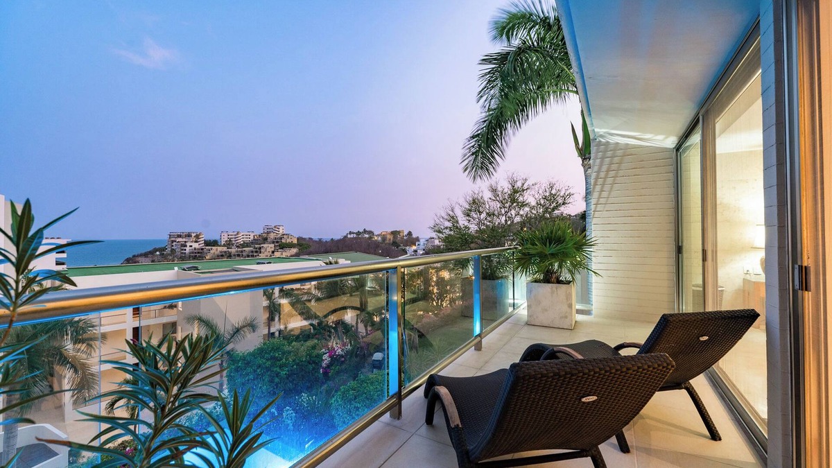Santa Maria Huatulco Condo | Spacious Design with Beach Access and Ocean Views
