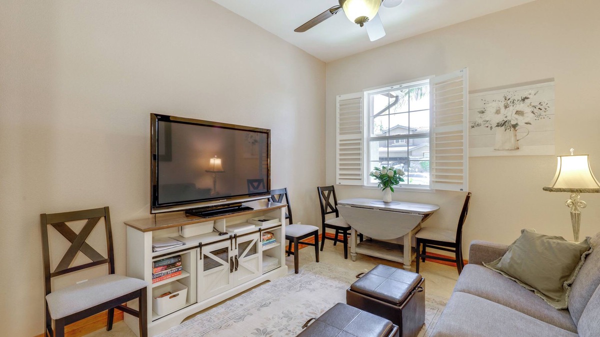 Chula Vista Apartment | Spacious Eastlake Apartment Near Trails & Lakes!