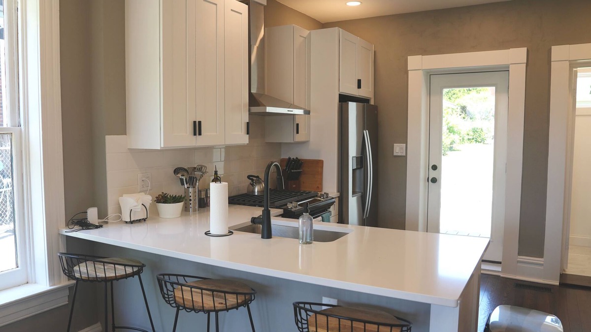 Clayton-Tamm House | Spacious Family-Friendly stay steps from the St. Louis Zoo