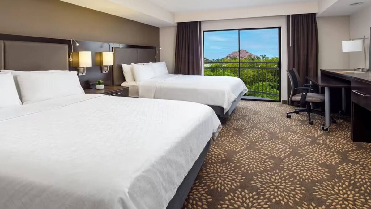 Camelback East Hotel | Spacious Family Getaway with Swimming Pool, Pet-Friendly & Close to Attractions