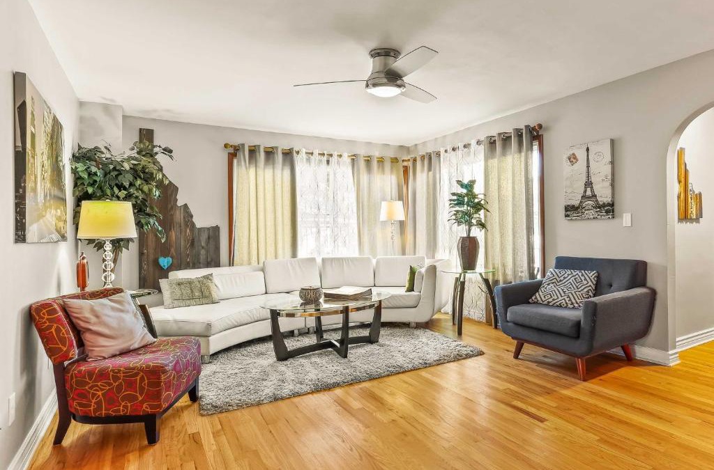 Winstead Park House | Spacious Family Home with Garage Game Room and Office!