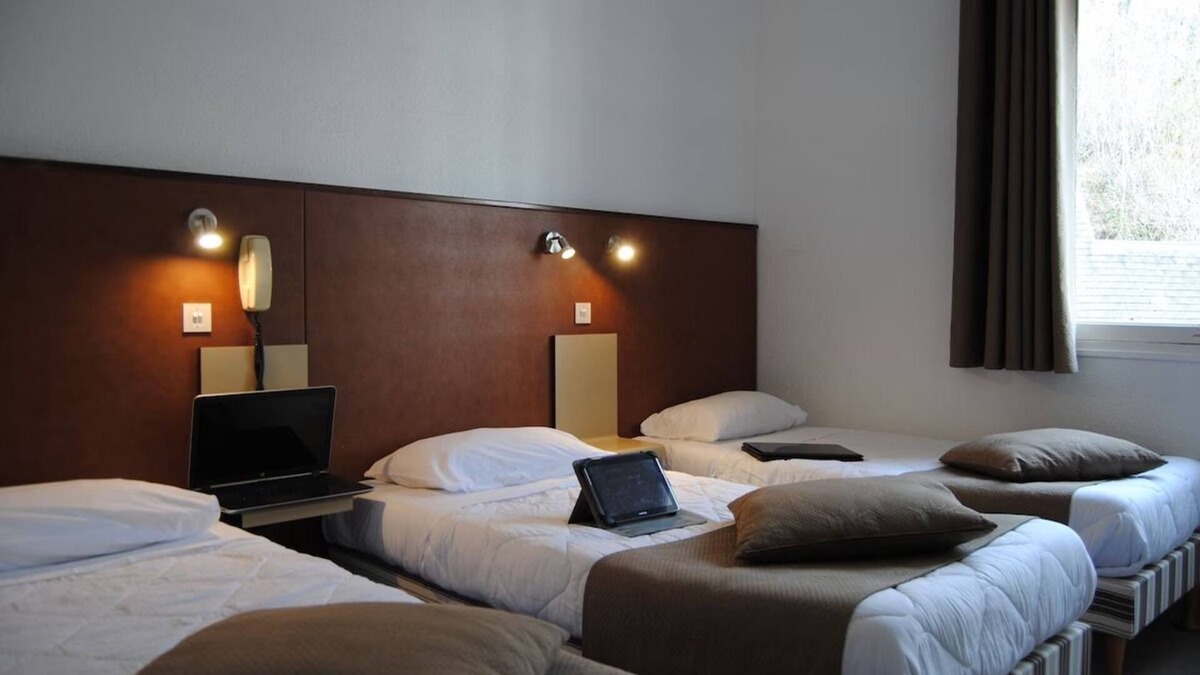 Lourdes Hotel | Spacious Family Suite w/Private Balcony! Enjoy amazing Views