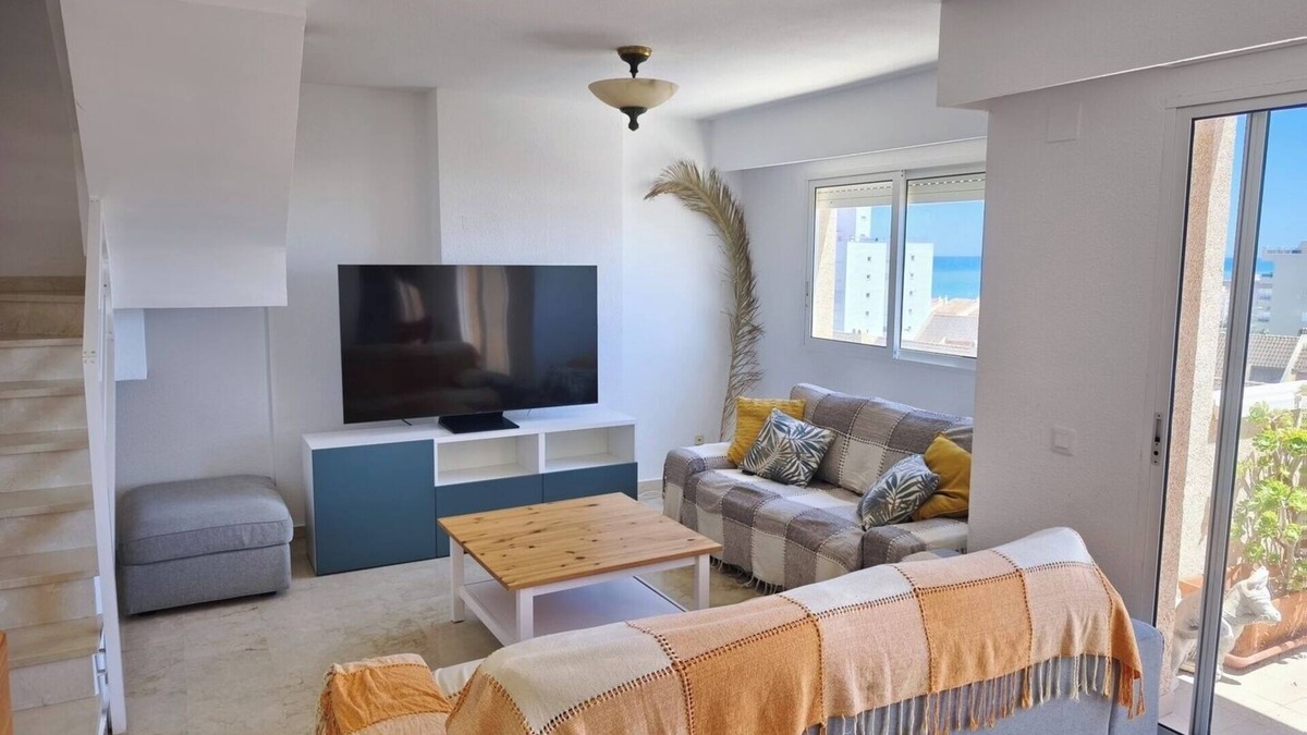 Pobles del Sud Apartment | Spacious flat with sea view in El Perello