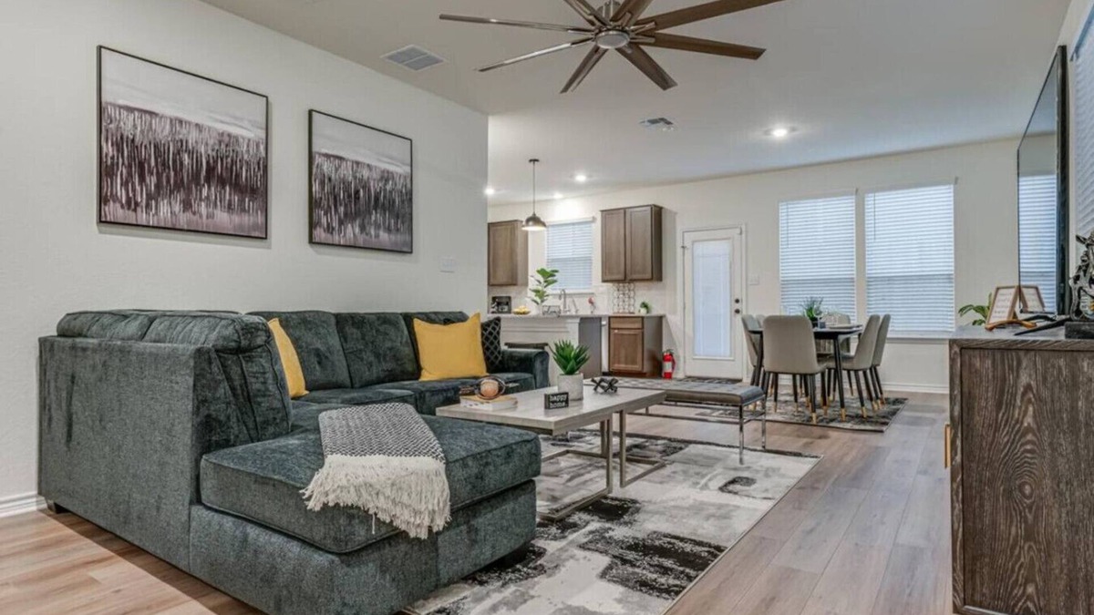 Wetmore House | Spacious, fun and friendly home!
