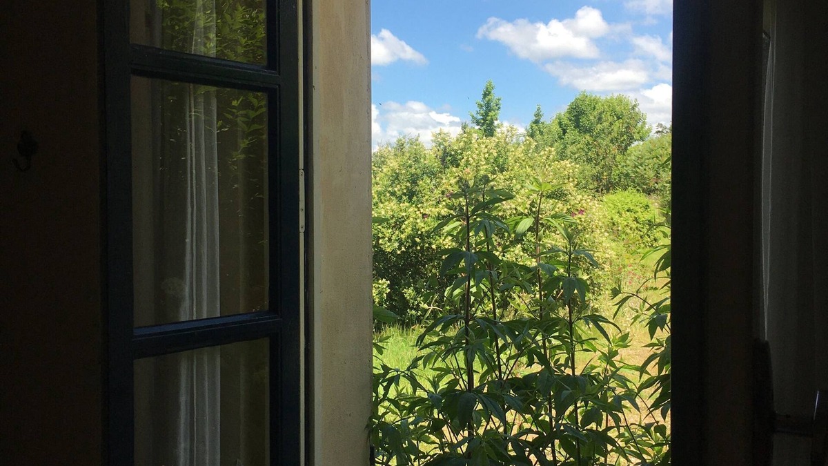 Cronat House | Spacious gîte in idyllic wooded setting by a stream with hammock & barbecue