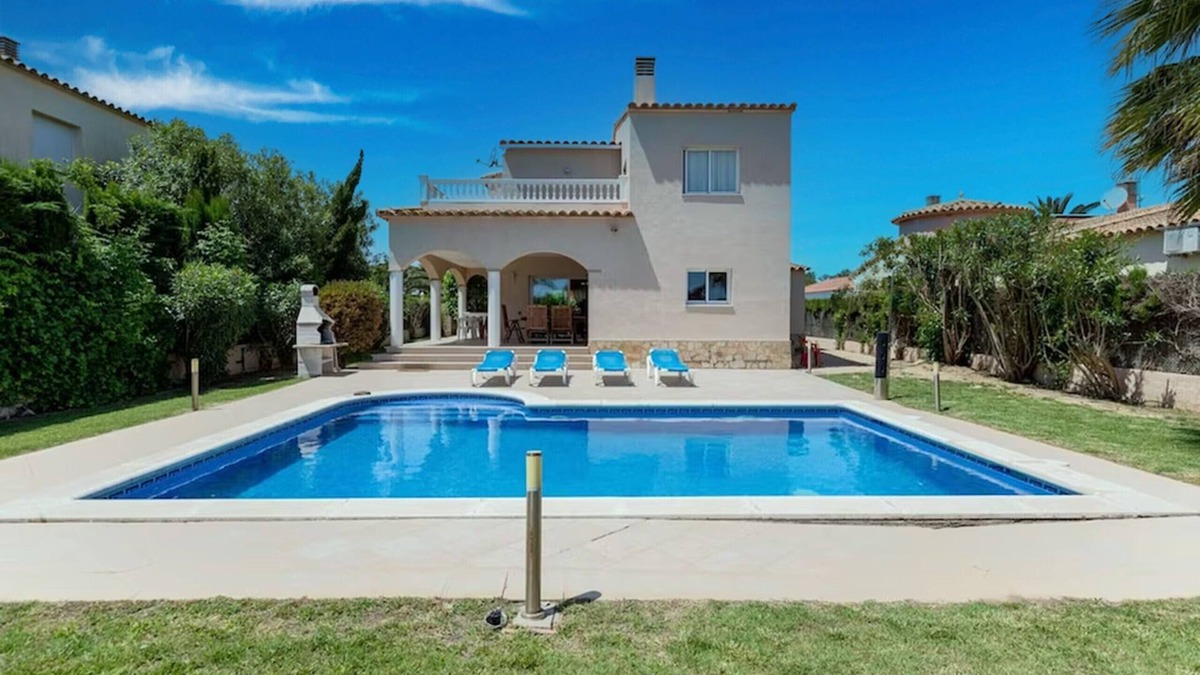 Sant Pere Pescador Villa | Spacious, good located villa in Sant Pere Pescador
