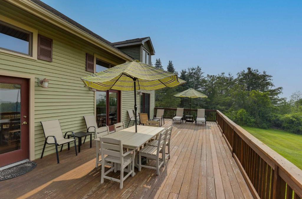 Hammondsport House | Spacious Hammondsport Home on 6 Acres with Lake View