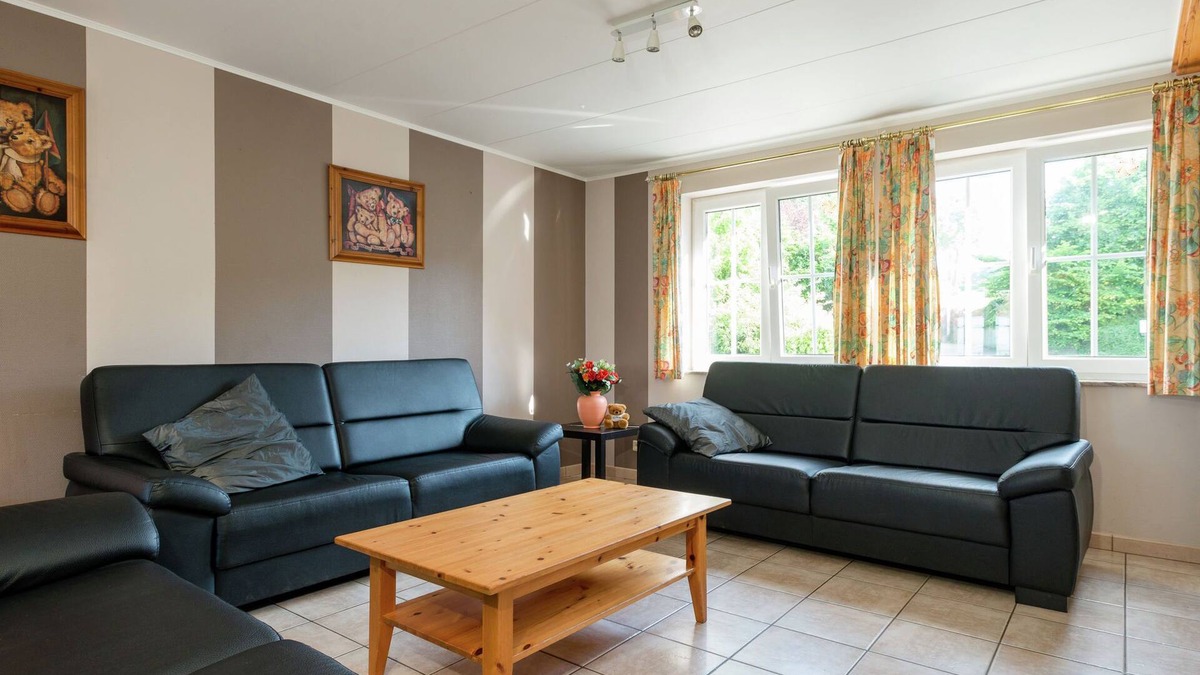 Walk House | Spacious Holiday Home in Chodes with Sauna