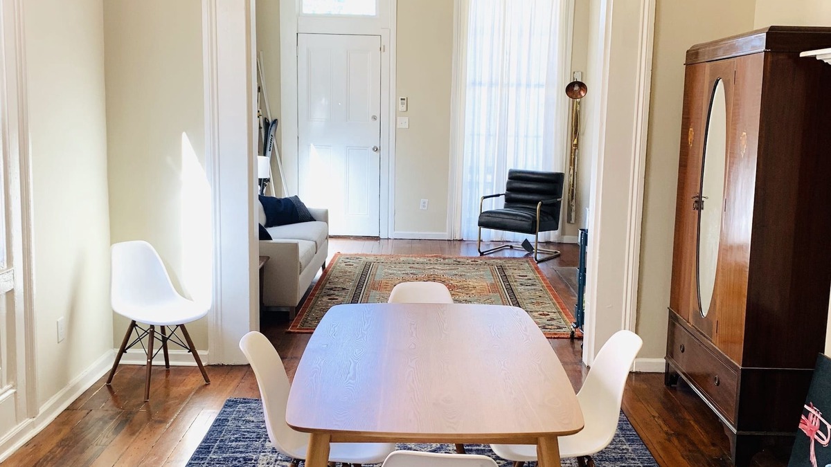 Faubourg Lafayette House | Spacious home - 4 Blocks to Streetcar and St. Charles