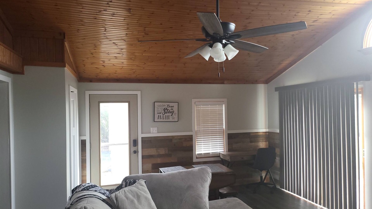 Lima House | Spacious Home away from home