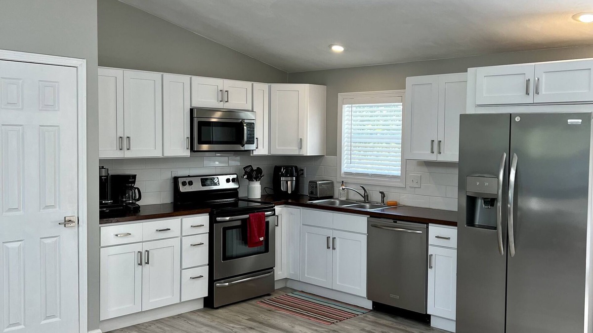 Eastward Look House | Spacious home close to beach
