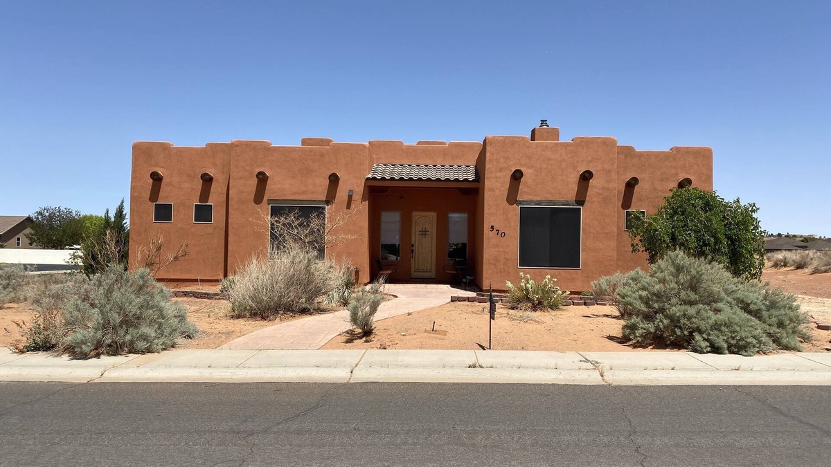 Page House | Spacious Home close to all Lake Powell activities