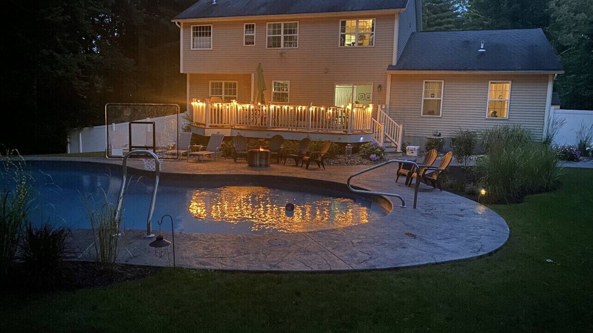 Gansevoort House | Spacious home close to Saratoga Race Course, Saratoga Lake, and Lake George!