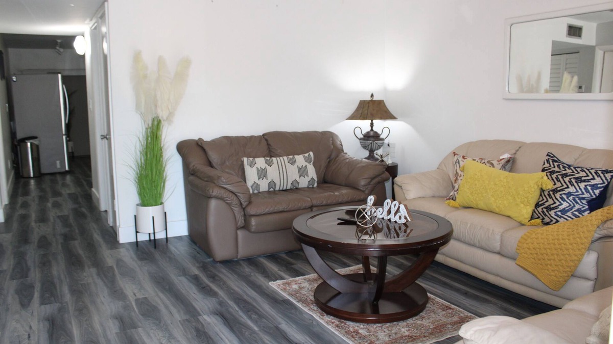 West Park House | Spacious Home- Hardrock stadium and casino