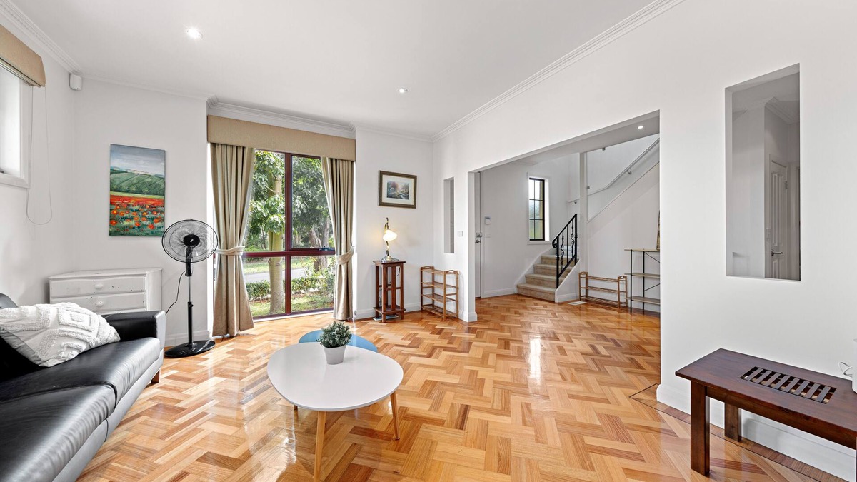 Glen Waverley House | Spacious home in heart of GLEN