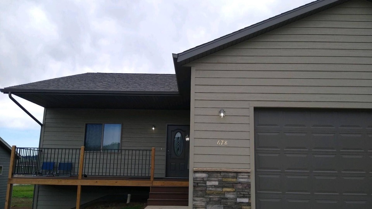 Whitewood House | Spacious home in the heart of the Black Hills 6 miles from Sturgis