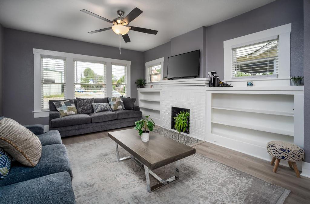 Beacon Hill House | Spacious Home Near Downtown San Antonio