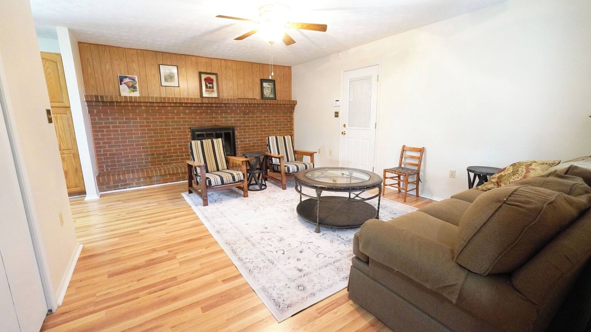 Wilmington House | Spacious Home Near WEC, The Roberts Center and Wilmington College