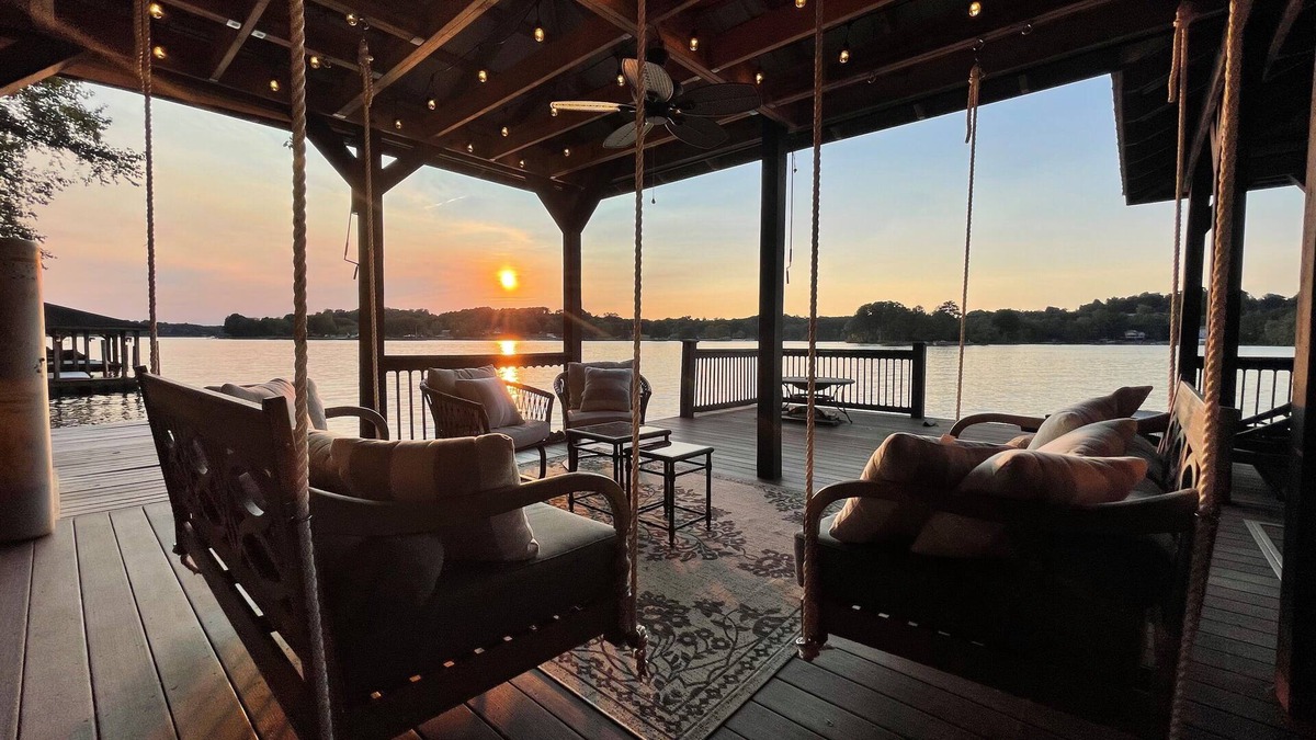 Hickory House | Spacious Home on Lake Hickory with Dock