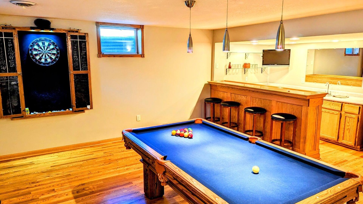 Ankeny House | Spacious home with game room - Close to everything!