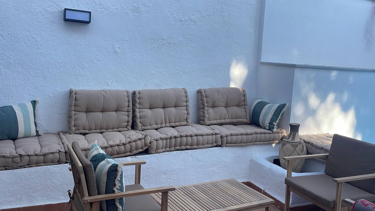 La Zubia Cottage | Spacious Home with Pool, Close to Granada and Sierra Nevada