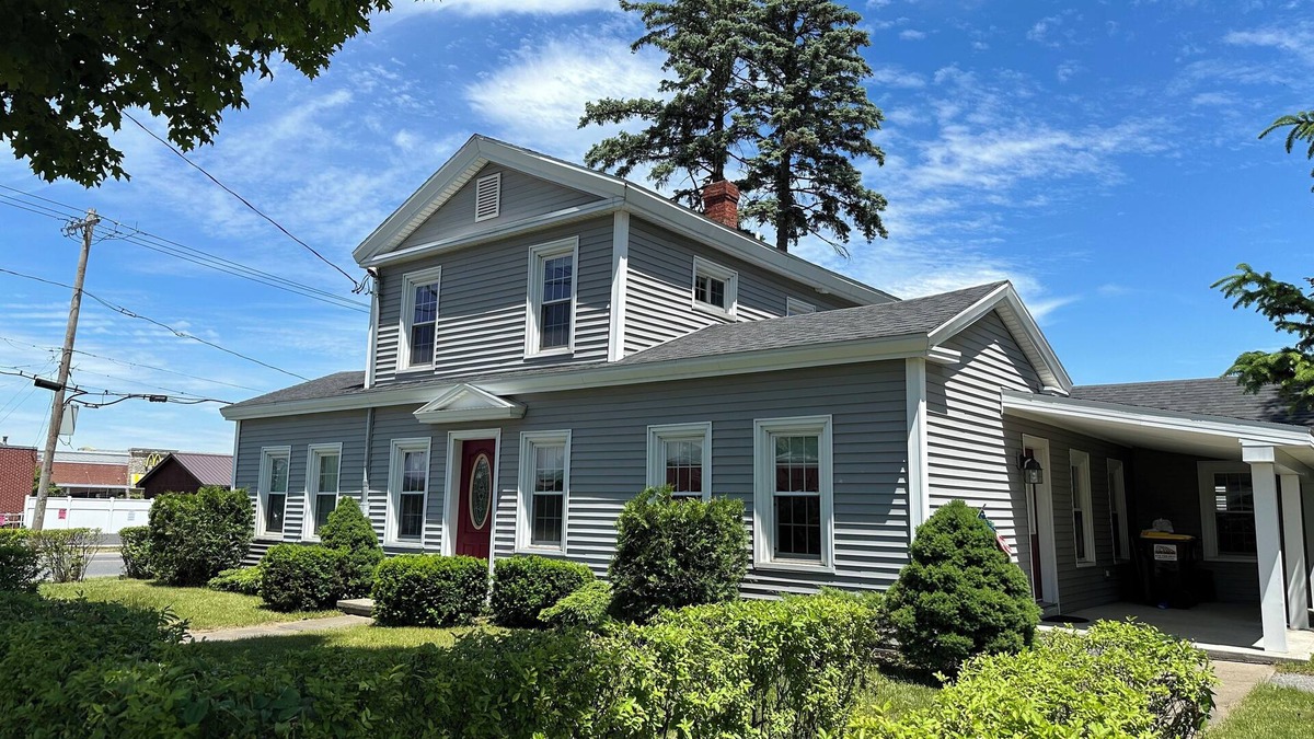 South Glens Falls House | Spacious house in central SGF