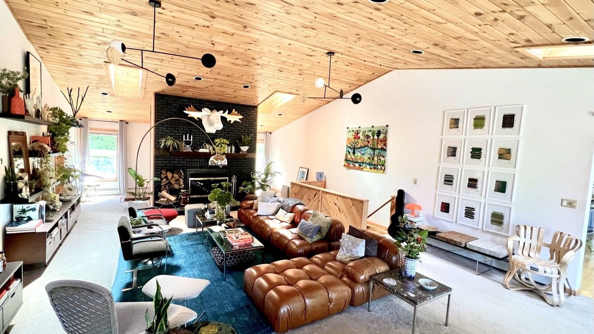Roscoe House | Spacious House on a Hill in the Heart of Roscoe NY
