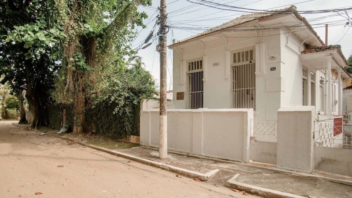 Porto da Madama House | Spacious House Paquetá Island