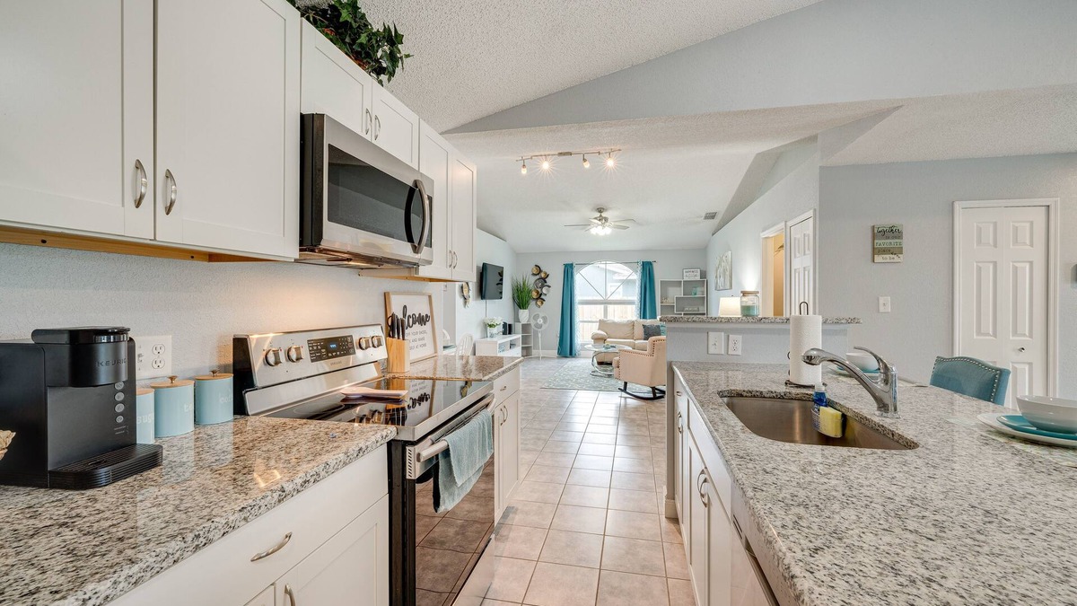 Poinciana House | Spacious Kissimmee Family Home w/ Pool & Patio!