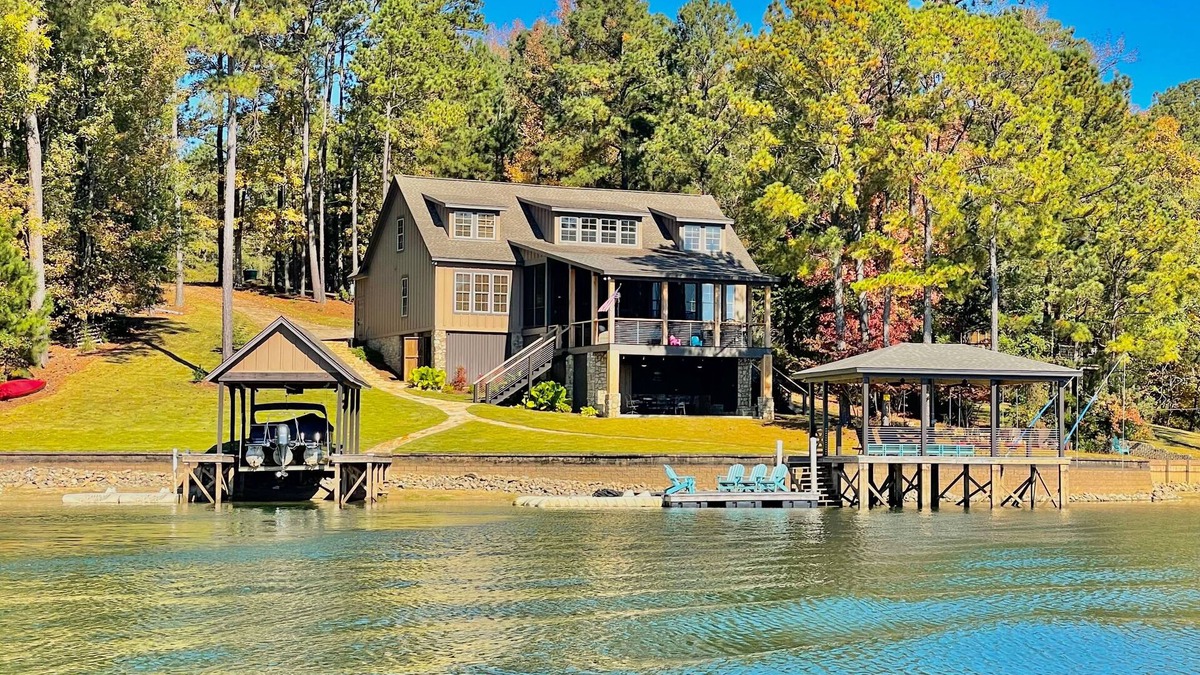 Little Kowaliga House | Spacious Lakeside Family Home!